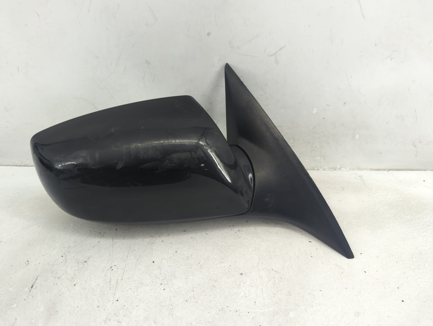 2009-2016 Hyundai Genesis Passenger Side View Mirror - Right Door Mirror OEM Used - Oemusedautoparts1.com