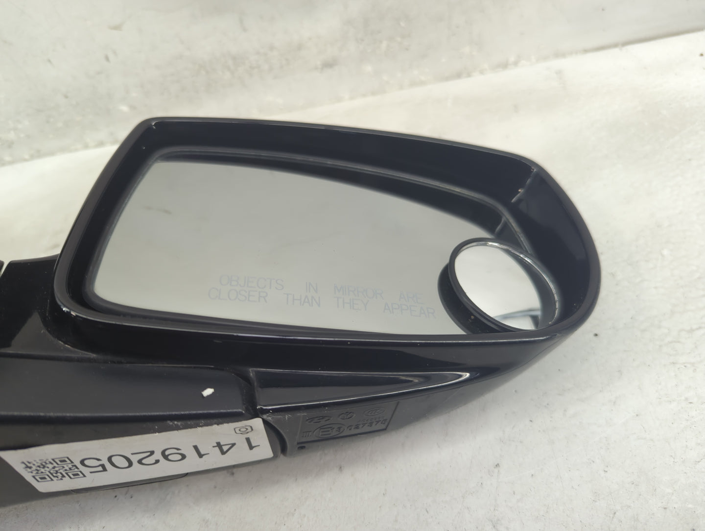 2009-2016 Hyundai Genesis Passenger Side View Mirror - Right Door Mirror OEM Used - Oemusedautoparts1.com