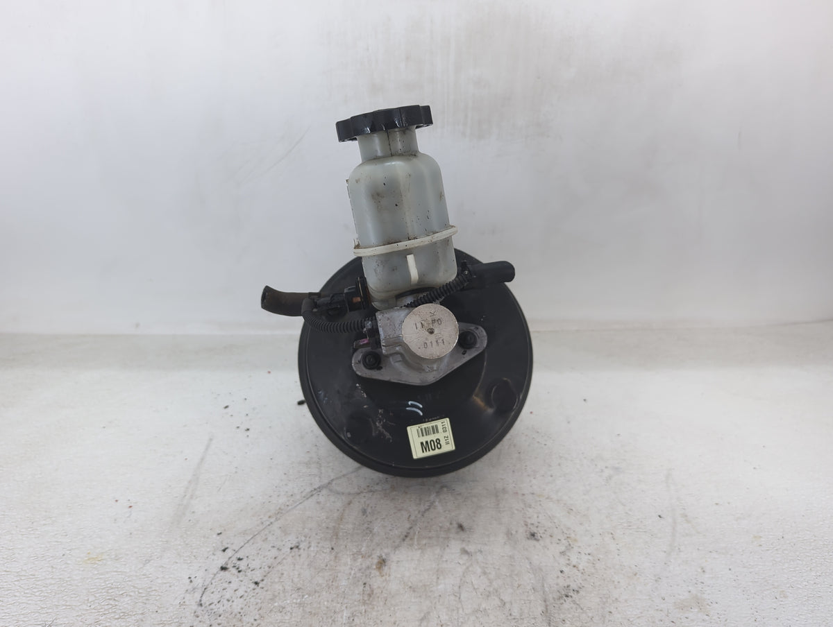 2009-2016 Hyundai Genesis Brake Master Cylinder 1423187 - Oemusedautoparts1.com