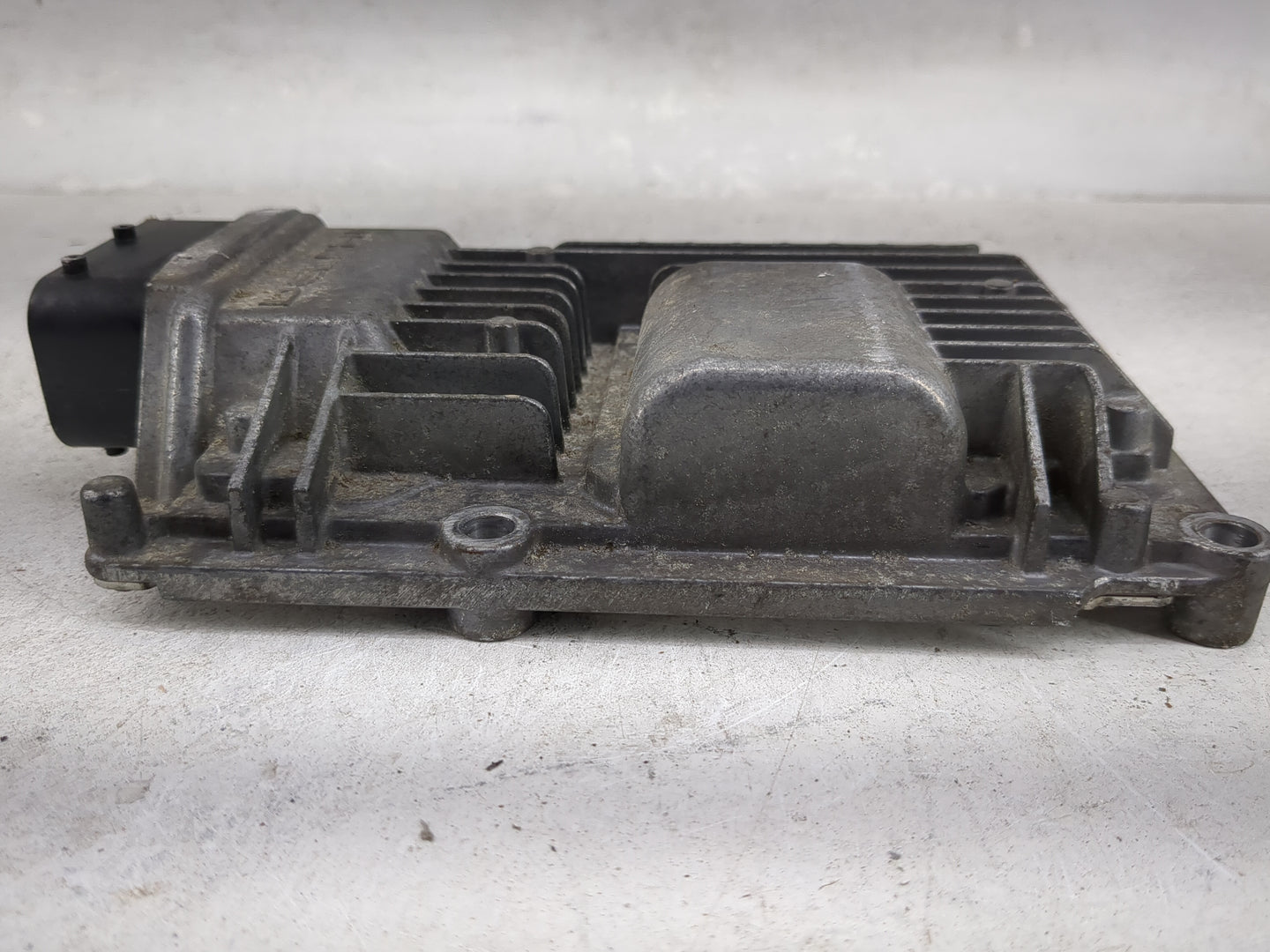 2013 Hyundai Genesis PCM Engine Control Computer ECU ECM PCU OEM P/N:39172-3C000 28361286 Fits OEM Used Auto Parts - Oemused