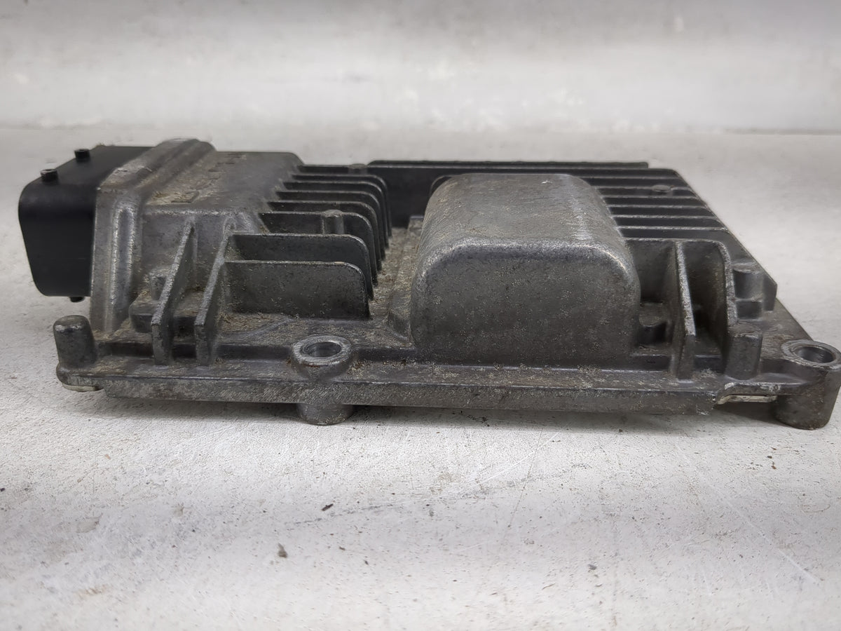 2013-2014 Hyundai Genesis PCM Engine Control Computer ECU ECM PCU OEM P/N:39172-3C000 28361286 Fits Fits 2013 2014 OEM Used 