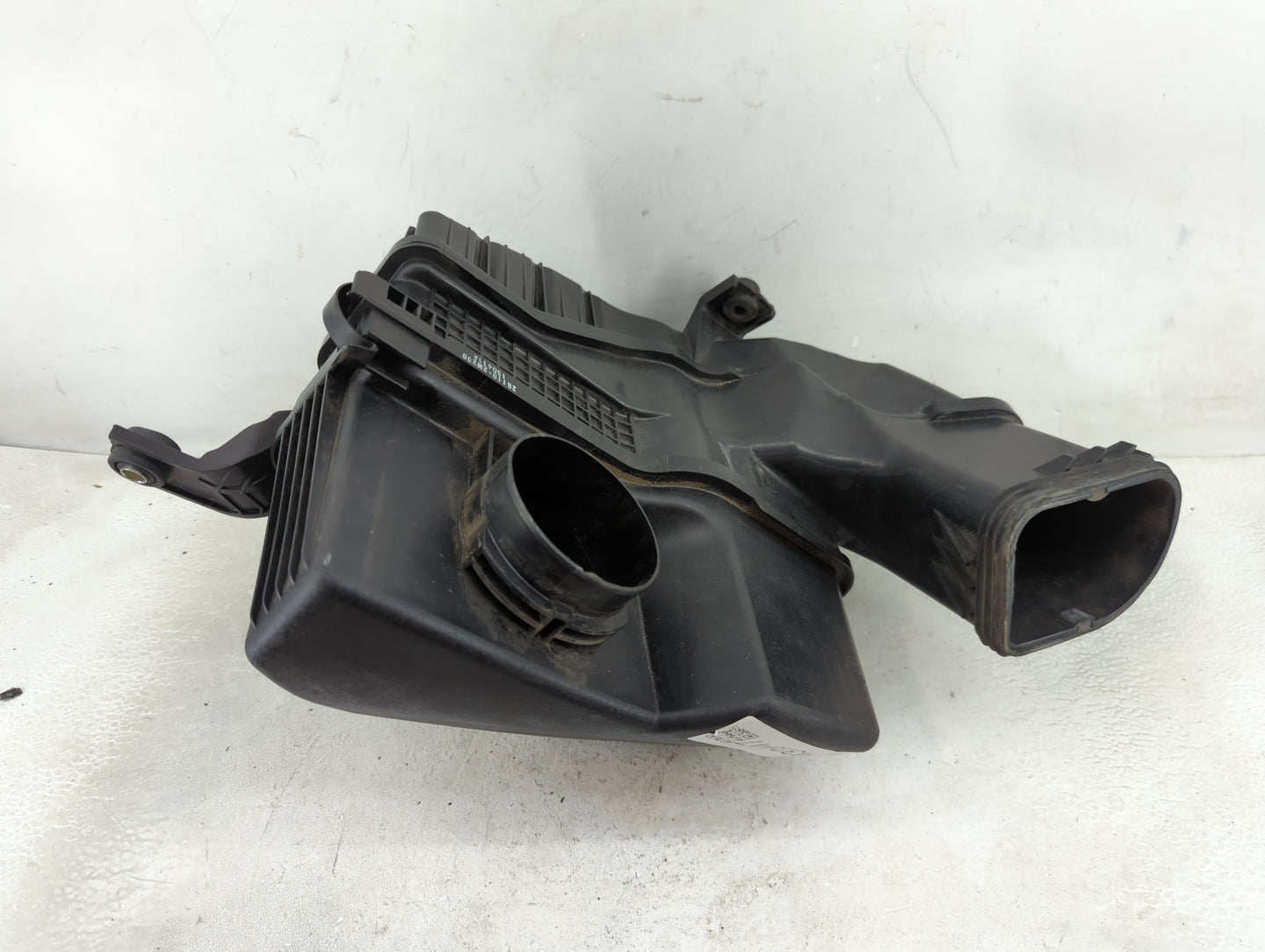 2013-2014 Hyundai Genesis Air Cleaner Intake-duct Hose Tube - Oemusedautoparts1.com