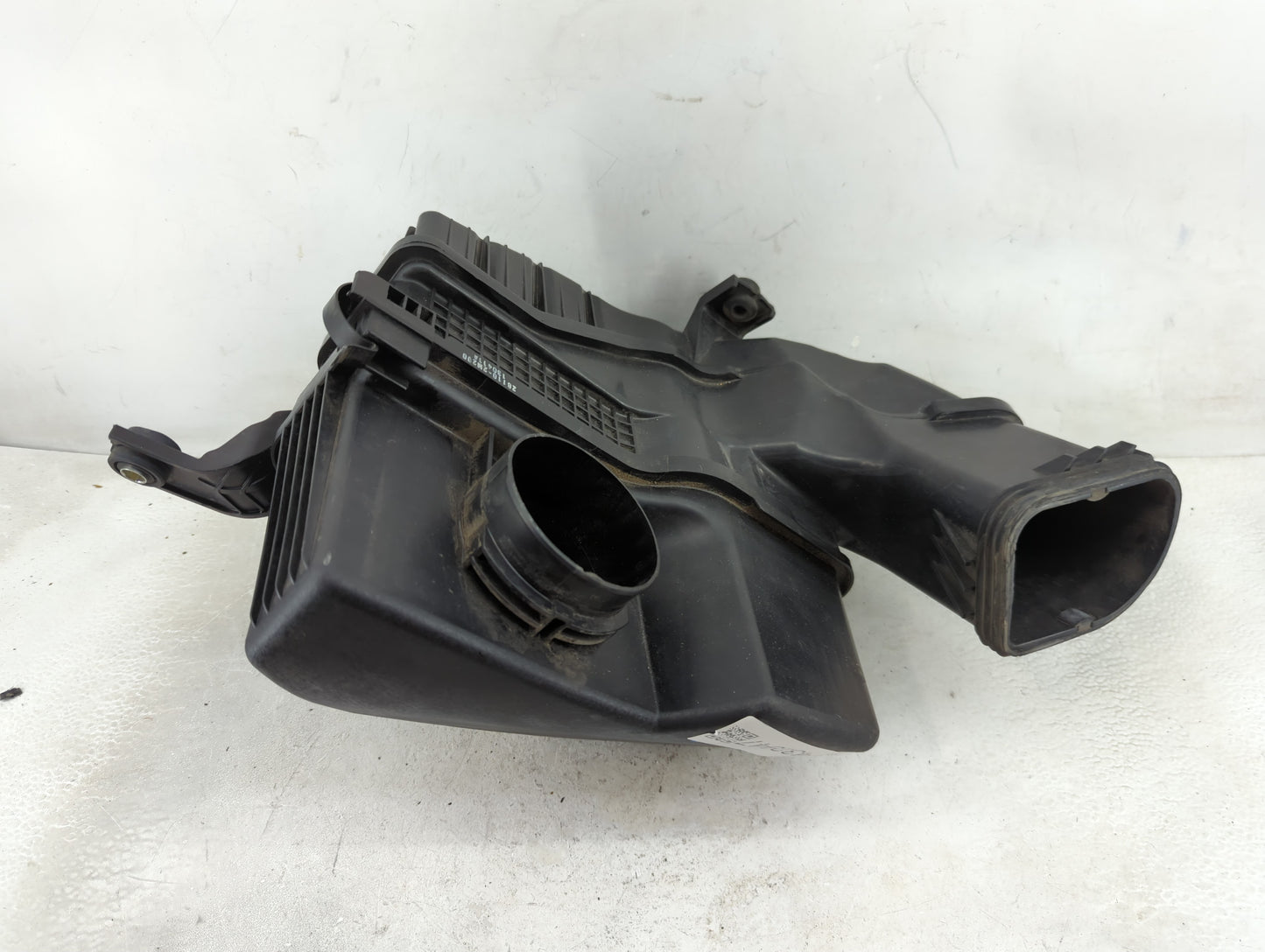 2013-2014 Hyundai Genesis Air Cleaner Intake-duct Hose Tube - Oemusedautoparts1.com