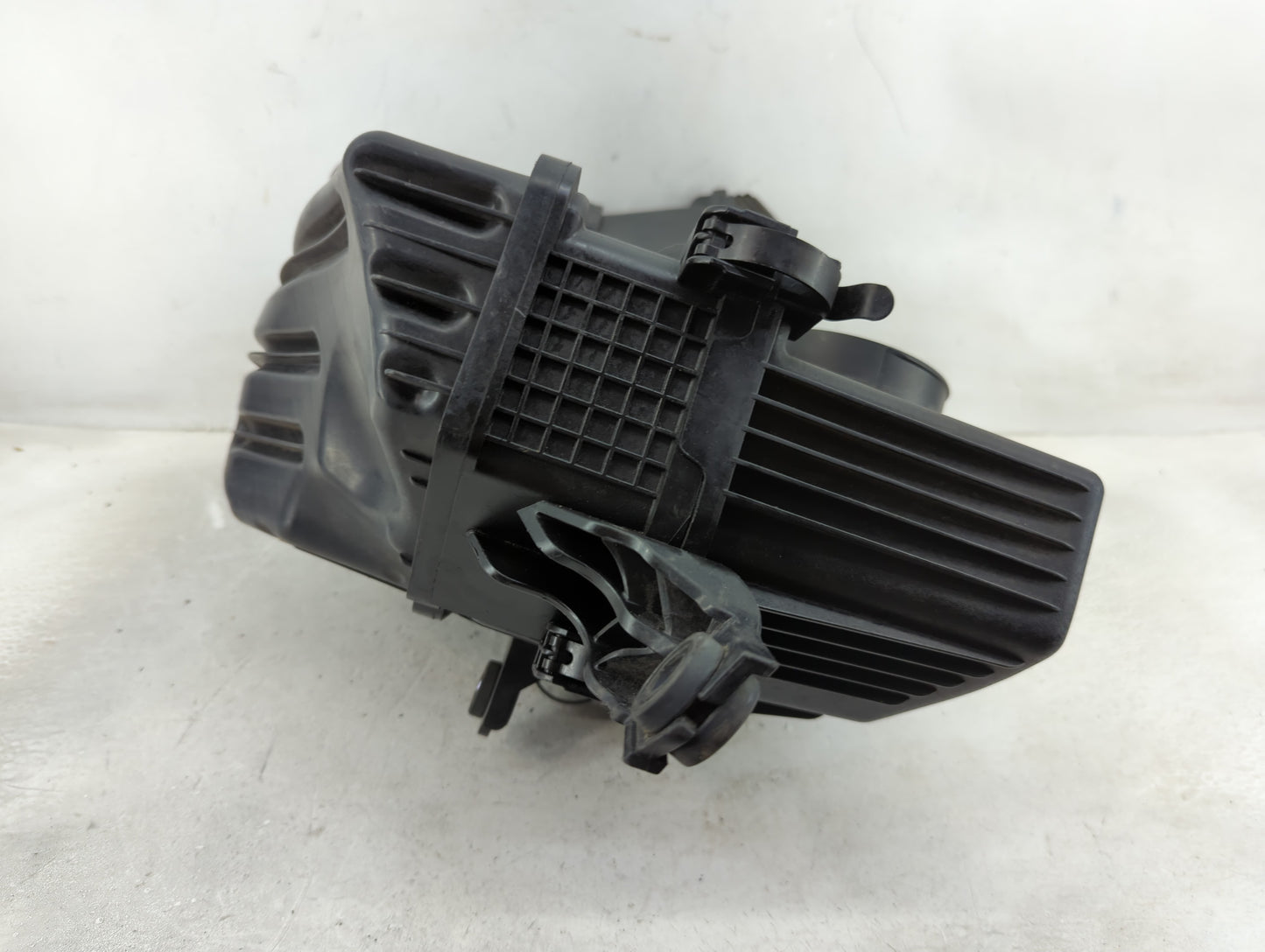 2013-2014 Hyundai Genesis Air Cleaner Intake-duct Hose Tube - Oemusedautoparts1.com