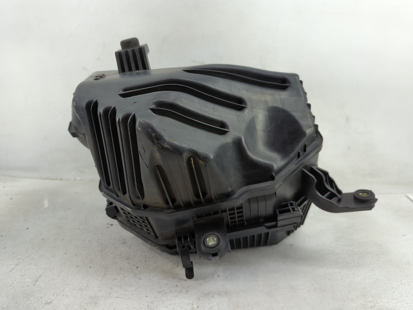 2013-2014 Hyundai Genesis Air Cleaner Intake-duct Hose Tube - Oemusedautoparts1.com