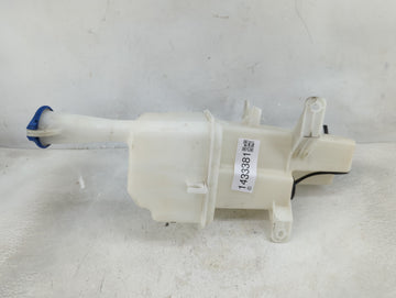 2013-2016 Hyundai Genesis Windshield Washer Fluid Reservoir Bottle Oem - Oemusedautoparts1.com