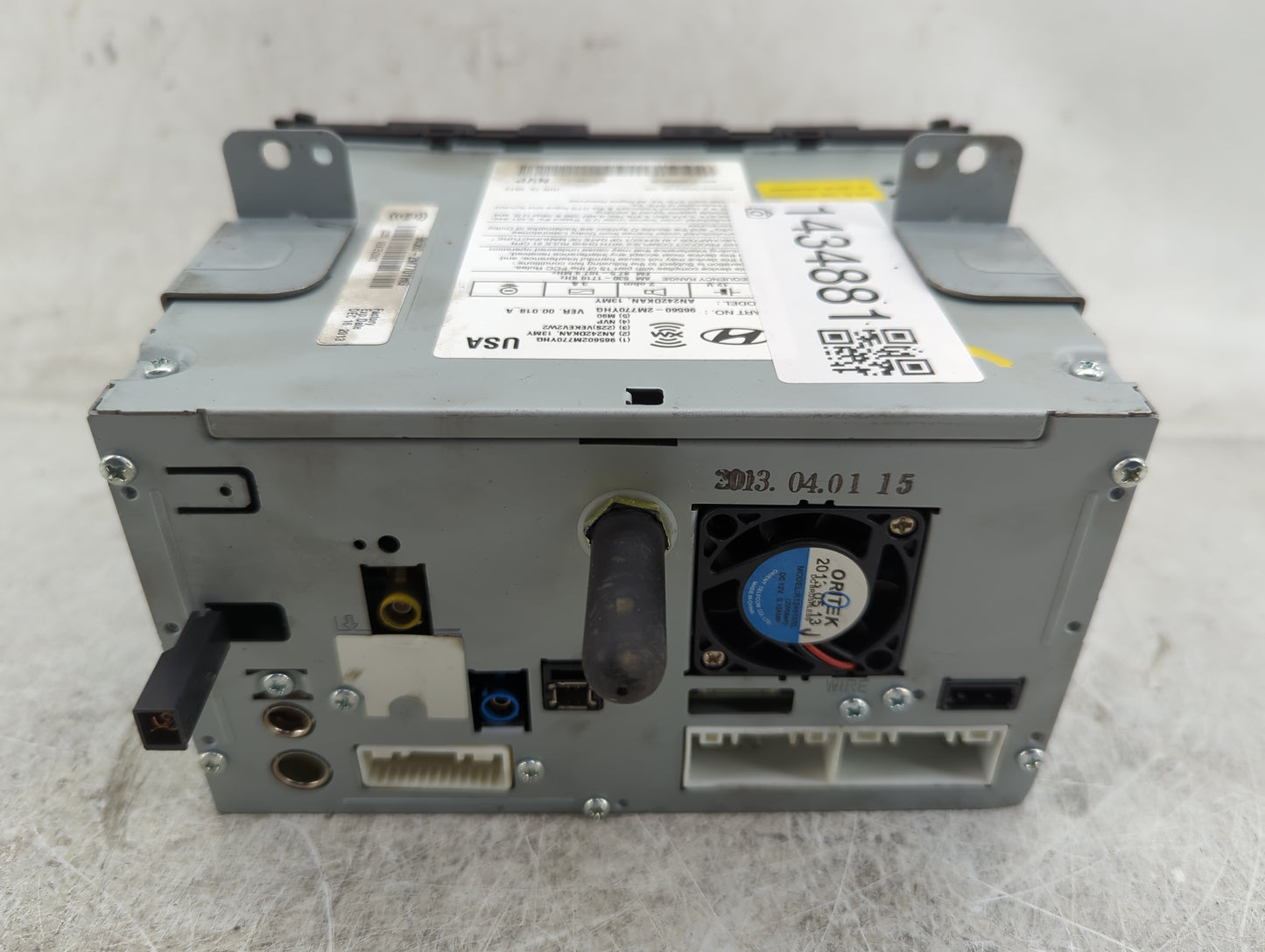 2013-2015 Hyundai Genesis Radio AM FM Cd Player Receiver Replacement P/N:96560-2M770YHG 965602M770 Fits Fits 2013 2014 2015 
