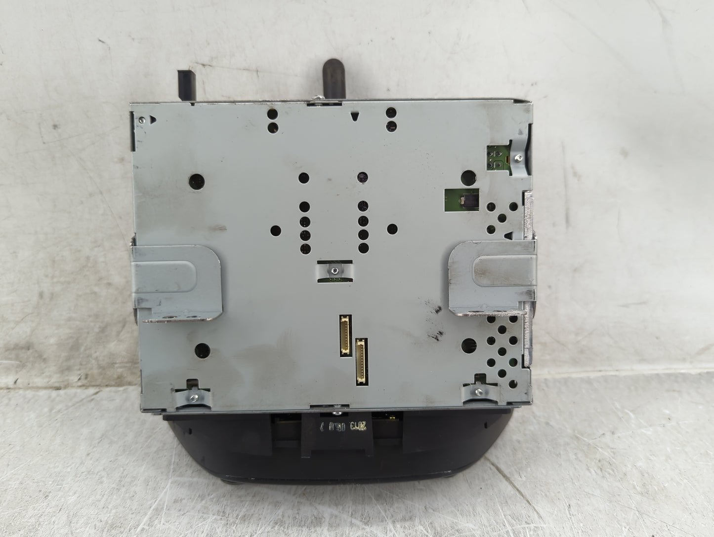2013-2015 Hyundai Genesis Radio AM FM Cd Player Receiver Replacement P/N:96560-2M770YHG 965602M770 Fits Fits 2013 2014 2015 