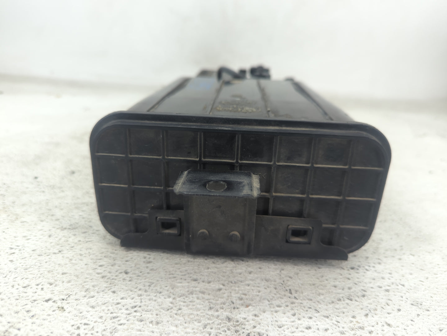2013 Hyundai Genesis Fuel Vapor Charcoal Canister - Oemusedautoparts1.com