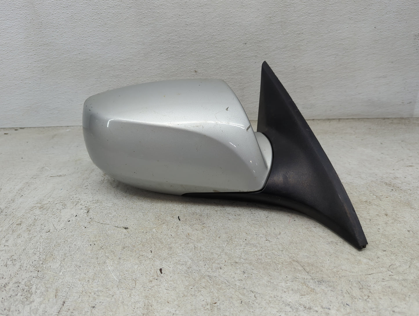 2009-2016 Hyundai Genesis Passenger Side View Mirror - Right Door Mirror OEM Used - Oemusedautoparts1.com