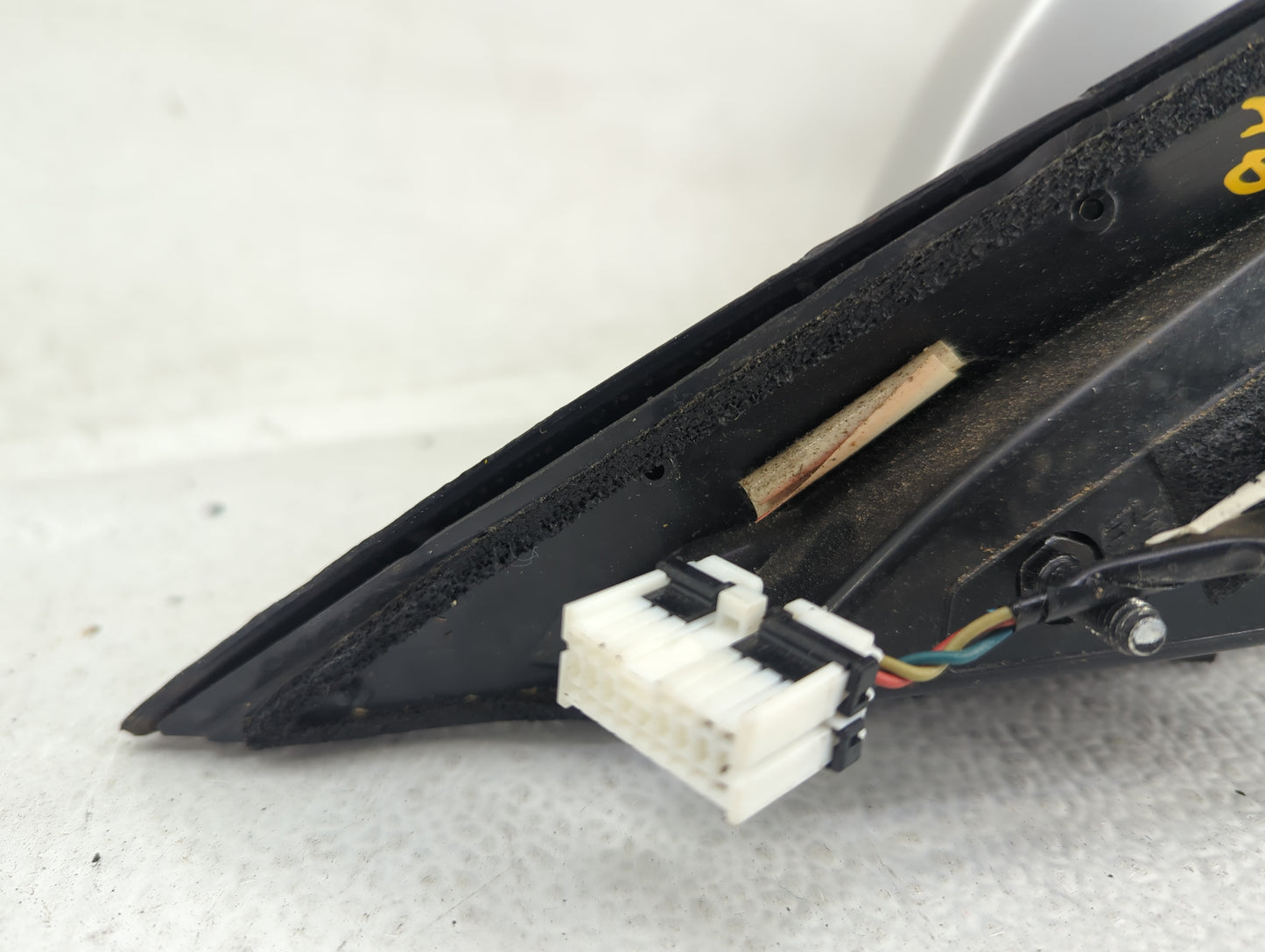 2009-2016 Hyundai Genesis Passenger Side View Mirror - Right Door Mirror OEM Used - Oemusedautoparts1.com