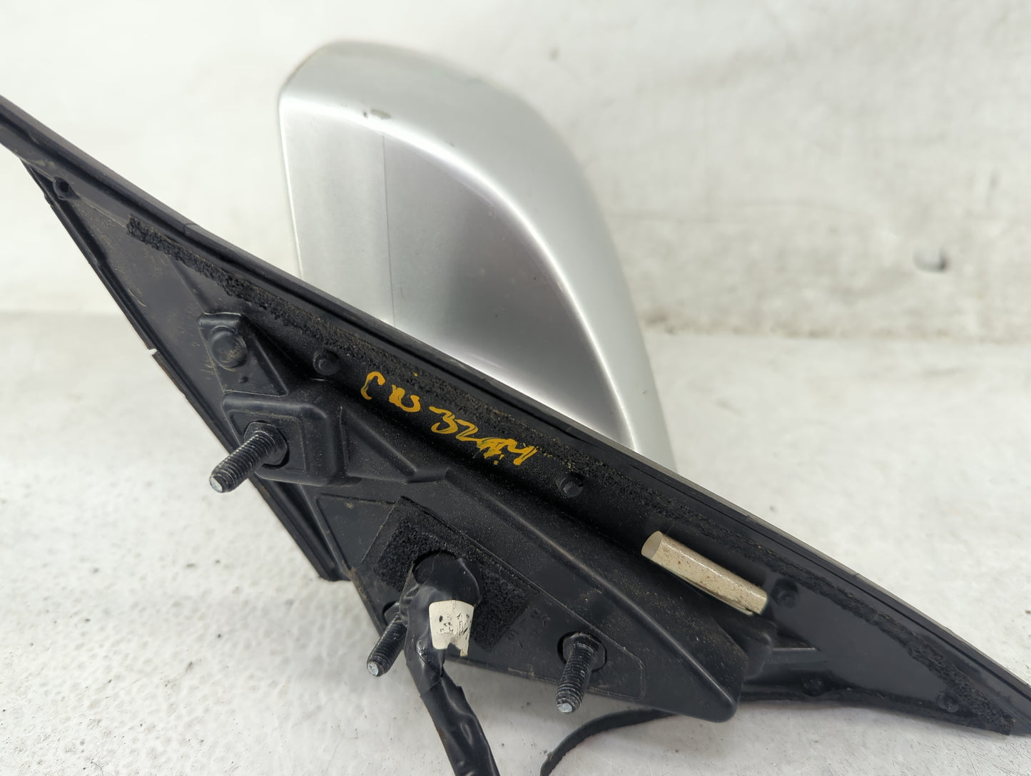 2009-2016 Hyundai Genesis Driver Side View Mirror - Left Door Mirror OEM Used - Oemusedautoparts1.com