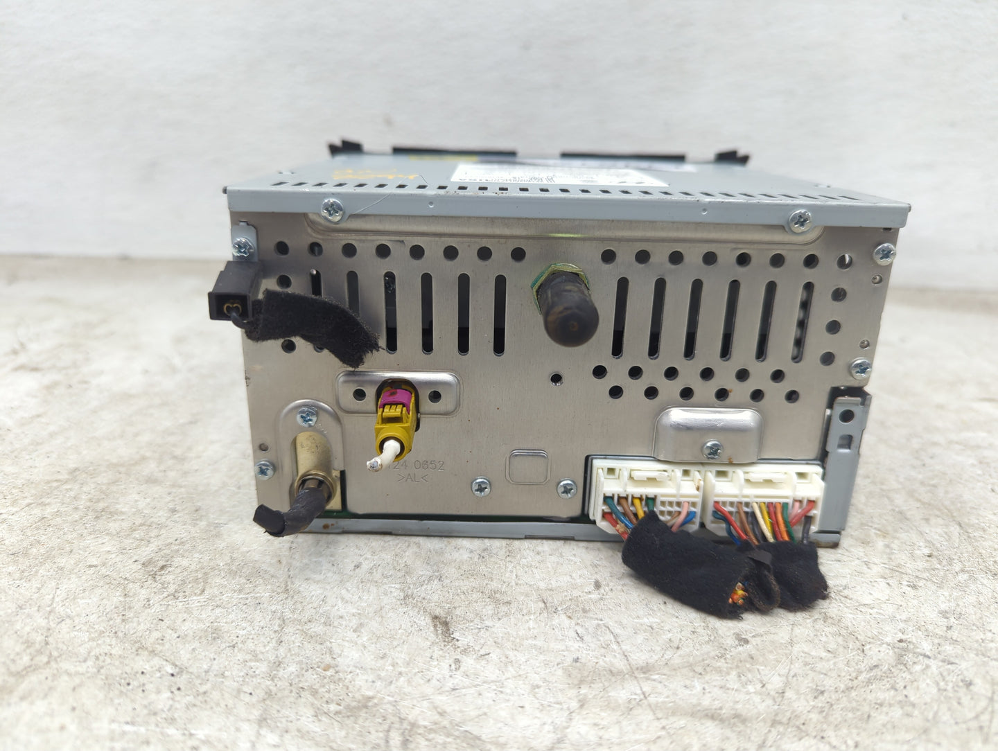 2013 Hyundai Genesis Radio AM FM Cd Player Receiver Replacement P/N:961802M117YHG AC1B0DKAN, TQ8-AC1B0DKAN Fits OEM Used Aut