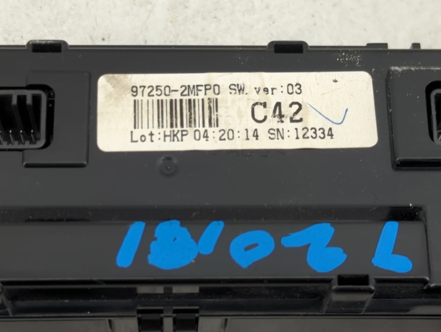 2013-2016 Hyundai Genesis Climate Control Module Temperature AC/Heater Replacement P/N:97250-2MFP0 Fits Fits 2013 2014 2015 
