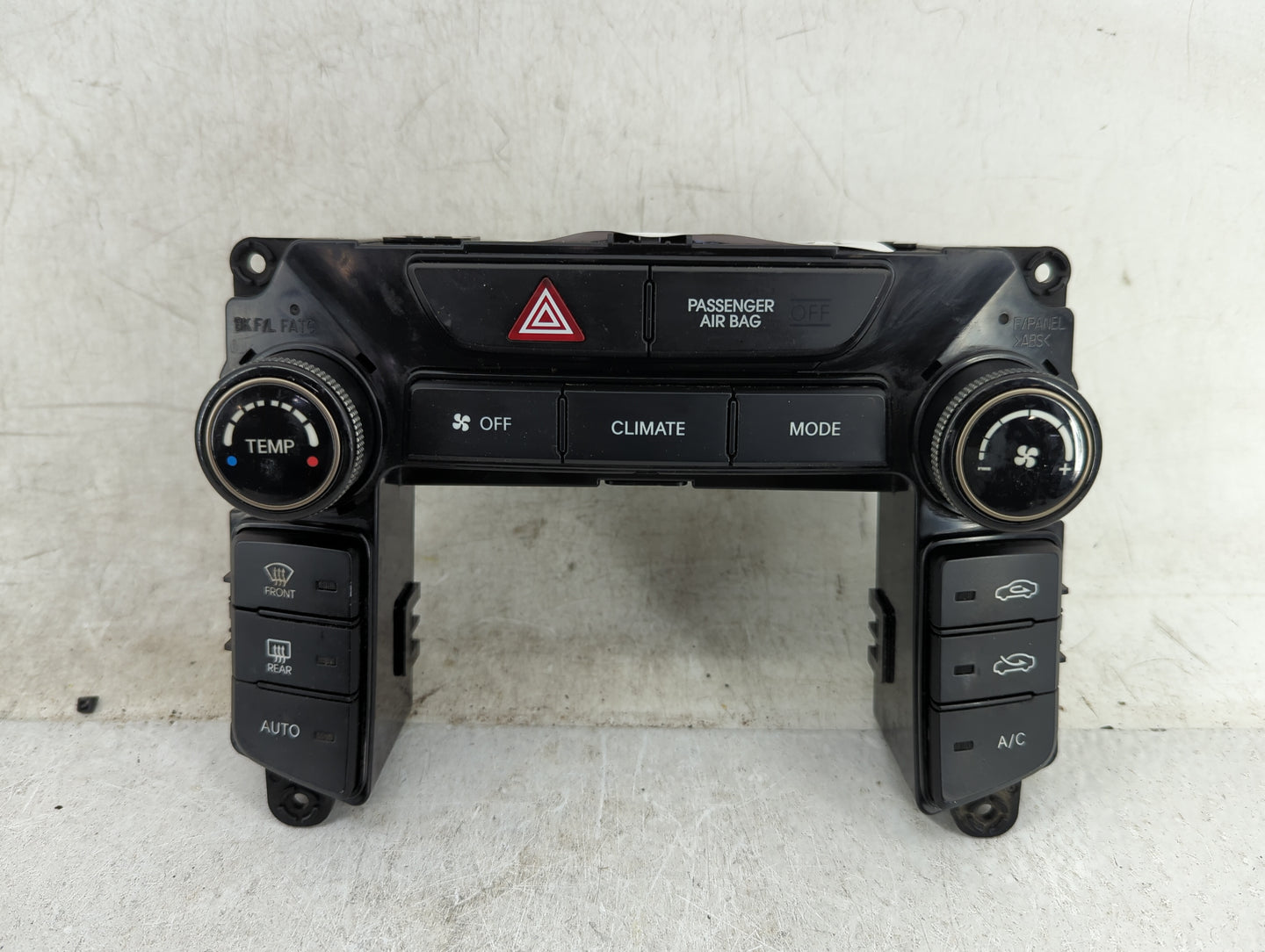 2013-2015 Hyundai Genesis Climate Control Module Temperature AC/Heater Replacement P/N:97250-2MFN0 Fits Fits 2013 2014 2015 