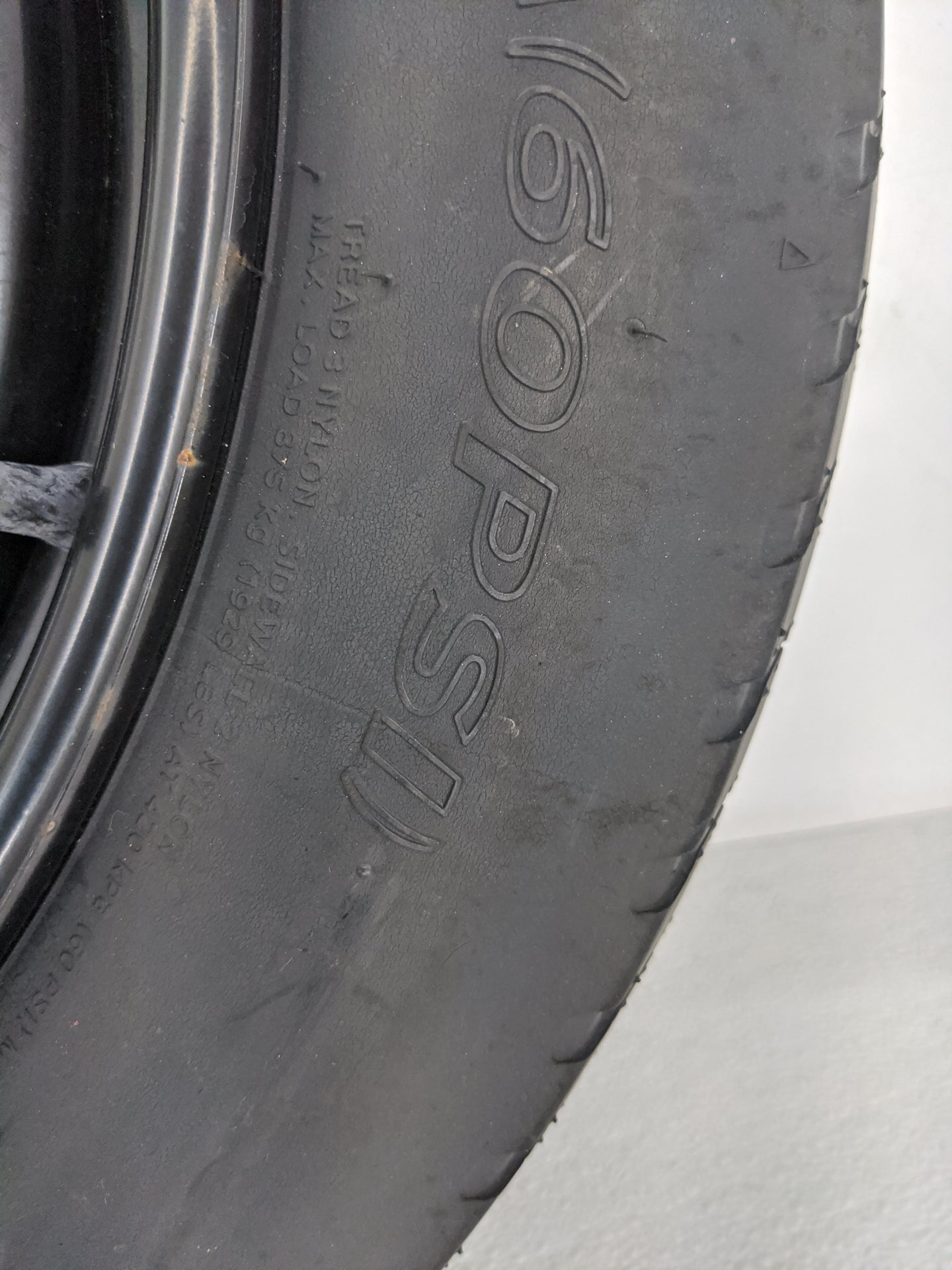 2009-2016 Hyundai Genesis Spare Donut Tire Wheel Rim Oem - Oemusedautoparts1.com