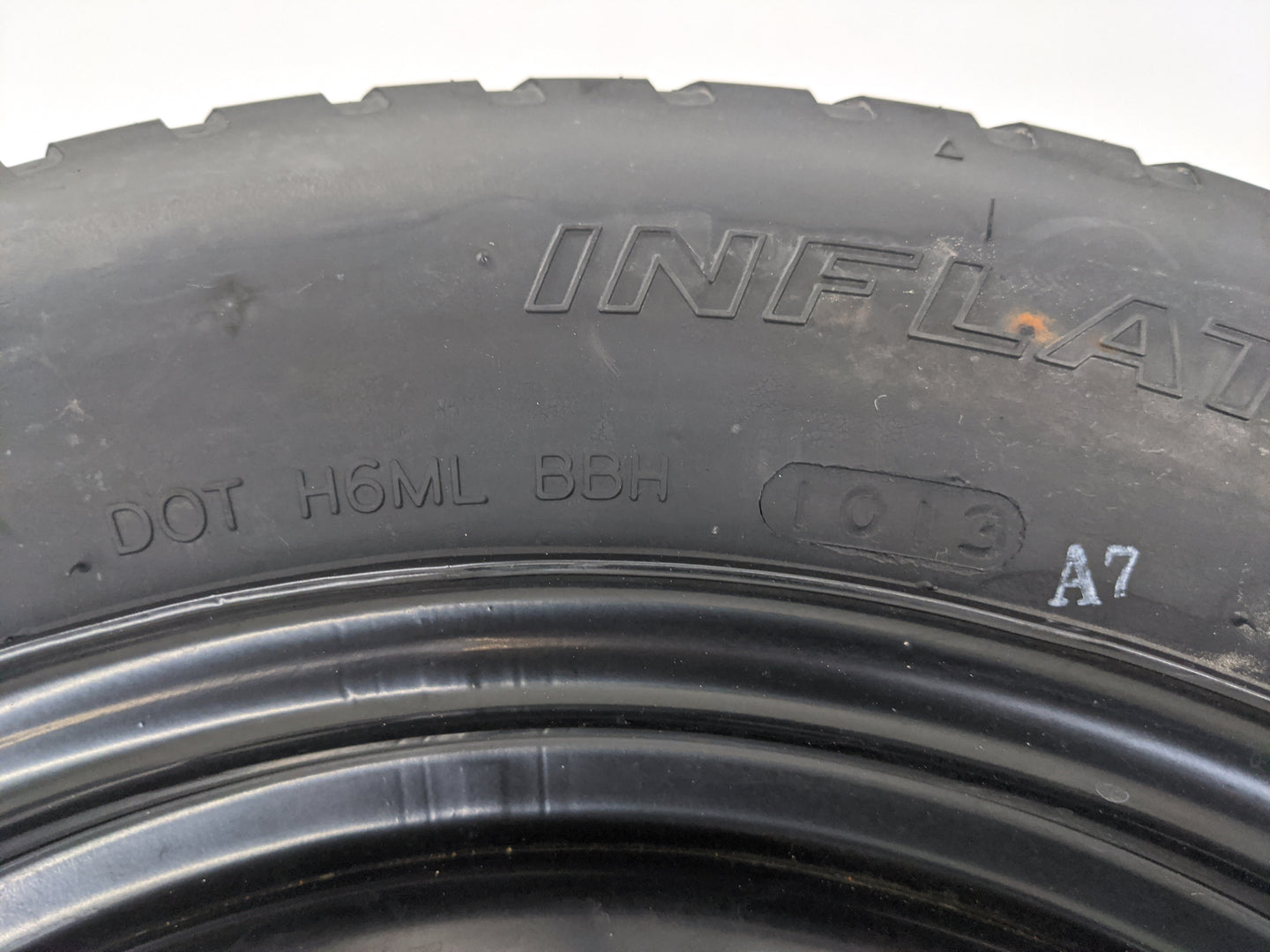 2009-2016 Hyundai Genesis Spare Donut Tire Wheel Rim Oem - Oemusedautoparts1.com