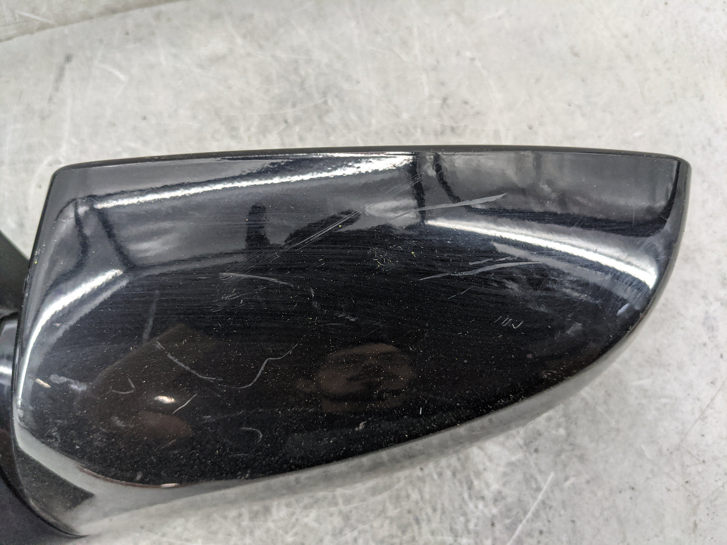 2009-2016 Hyundai Genesis Driver Side View Mirror - Left Door Mirror OEM Used - Oemusedautoparts1.com