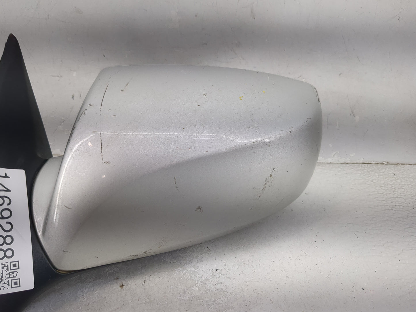 2009-2016 Hyundai Genesis Driver Side View Mirror - Left Door Mirror OEM Used - Oemusedautoparts1.com