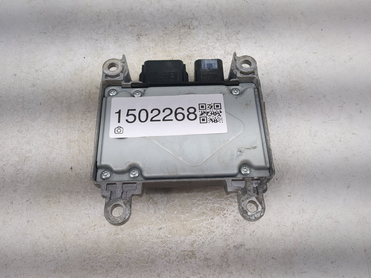 2013-2014 Hyundai Genesis Safety Restraint Srs Airbag Control Module - Oemusedautoparts1.com
