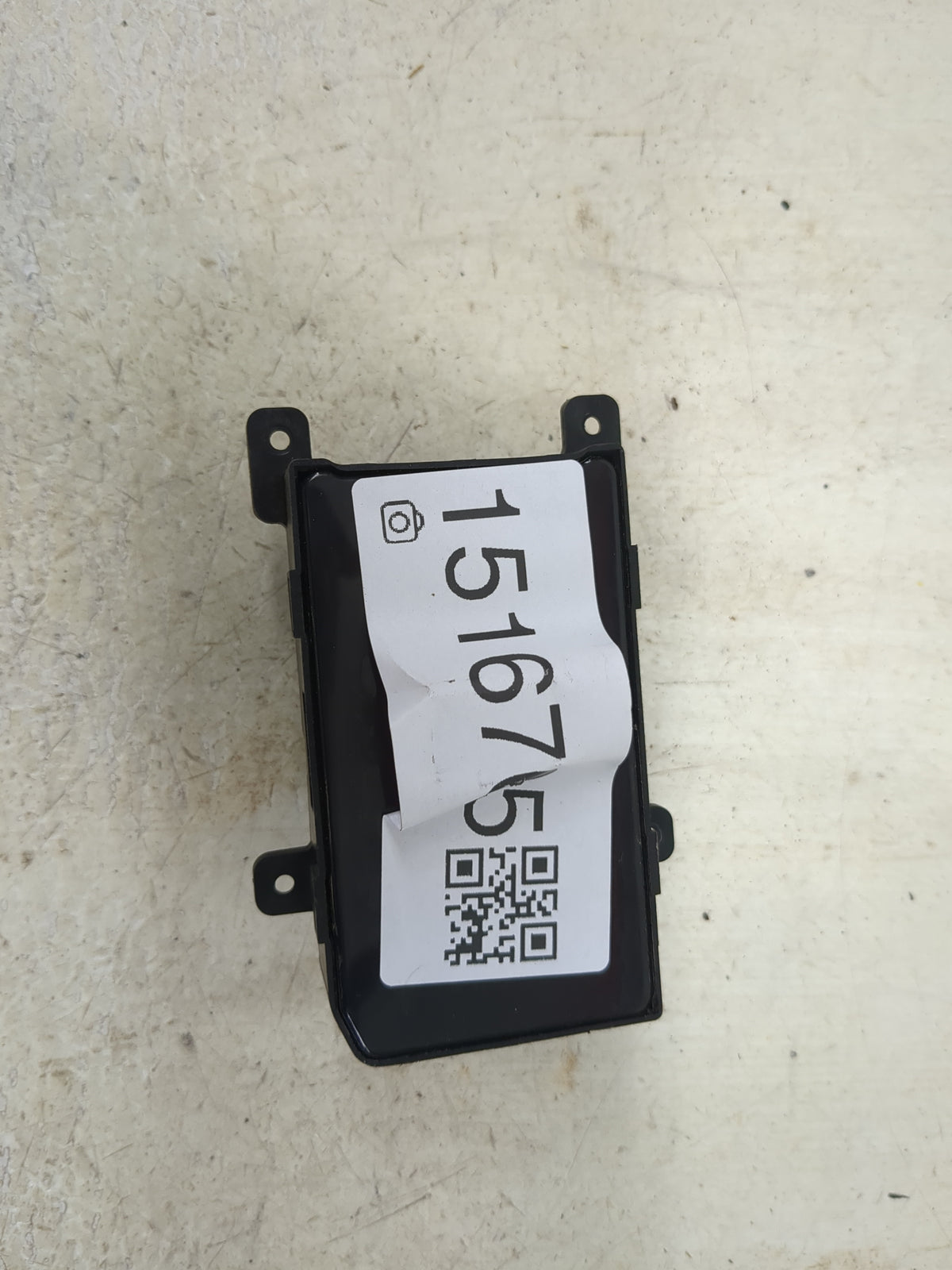 2013-2016 Hyundai Genesis Master Power Window Switch Replacement Driver Side Left P/N:202008374 Fits Fits 2013 2014 2015 201