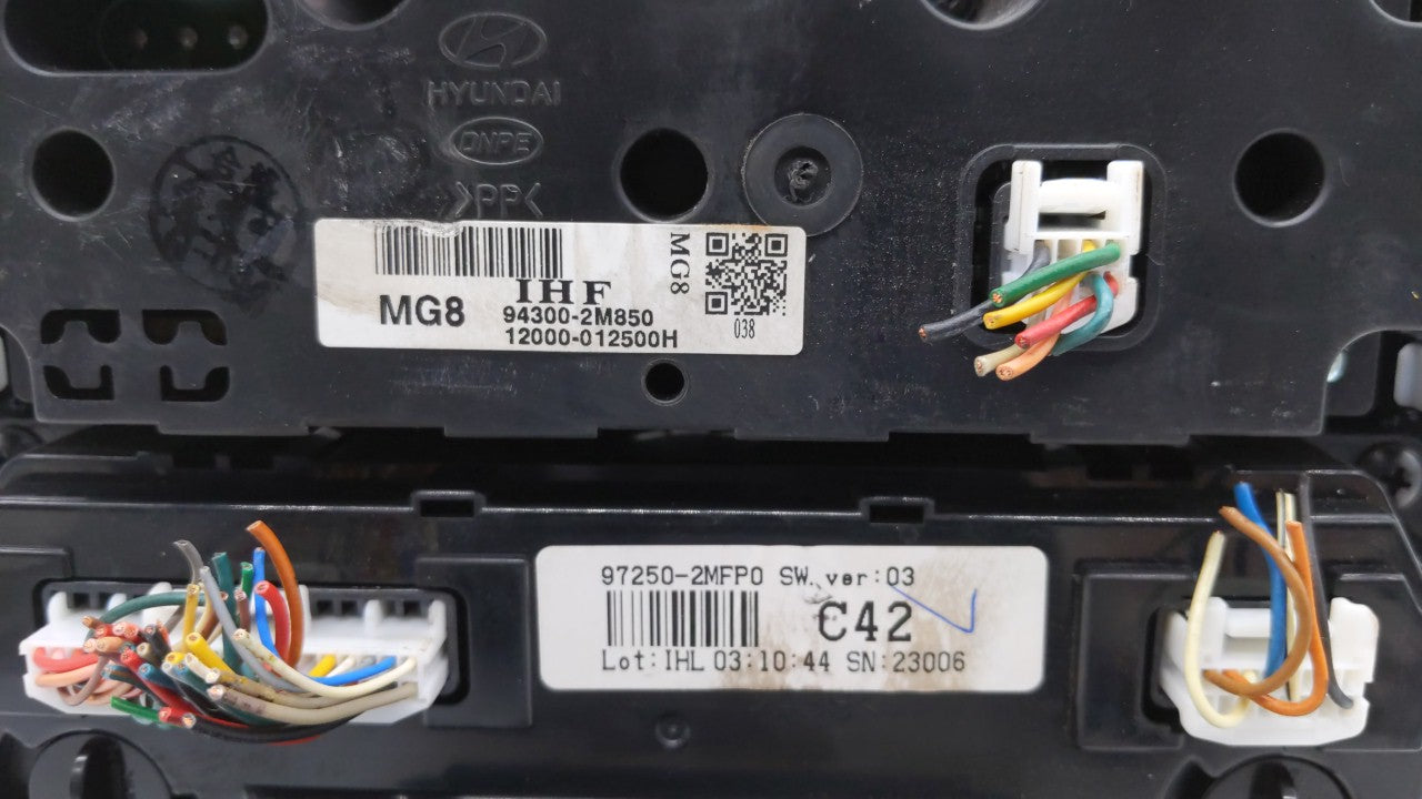 2013-2016 Hyundai Genesis Climate Control Module Temperature AC/Heater Replacement P/N:97250-2MFP1 97250-2MFP0 Fits OEM Used
