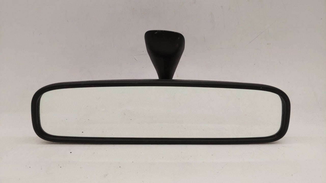 2009-2016 Hyundai Genesis Interior Rear View Mirror Replacement OEM P/N:022143 E4022143 Fits OEM Used Auto Parts - Oemusedau