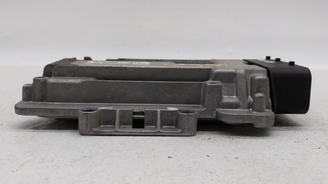 2013-2016 Hyundai Genesis Chassis Control Module Ccm Bcm Body Control - Oemusedautoparts1.com