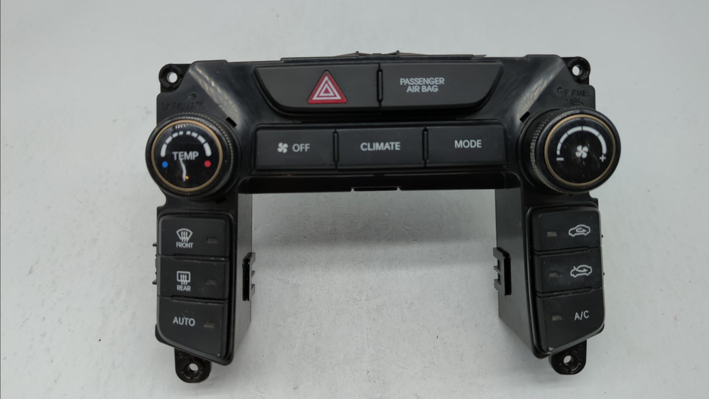 2013 Hyundai Genesis Climate Control Module Temperature AC/Heater Replacement Fits OEM Used Auto Parts - Oemusedautoparts1.c