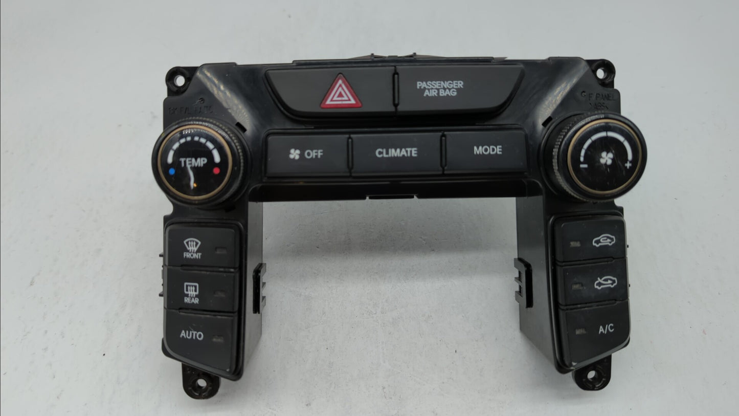2013 Hyundai Genesis Climate Control Module Temperature AC/Heater Replacement Fits OEM Used Auto Parts - Oemusedautoparts1.c