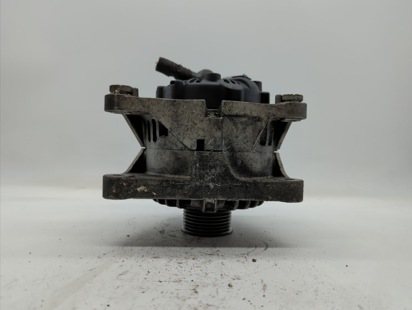 2013-2014 Hyundai Genesis Alternator Replacement Generator Charging Assembly Engine OEM P/N:37301-2C120 Fits Fits 2013 2014 