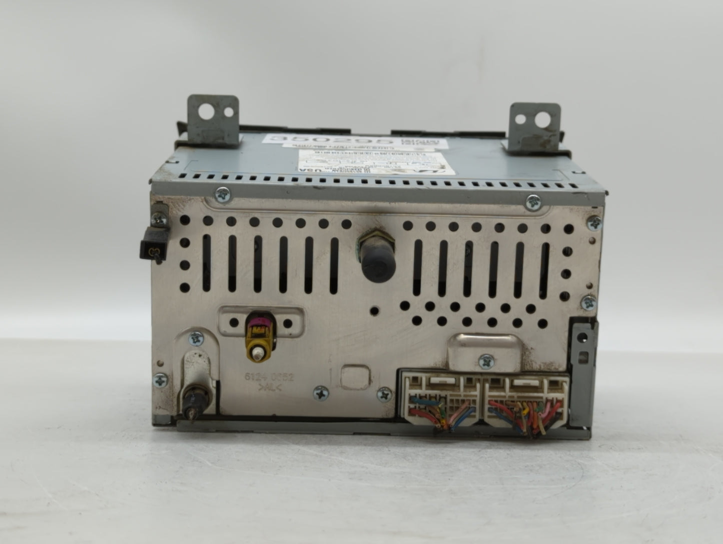 2013 Hyundai Genesis Radio AM FM Cd Player Receiver Replacement P/N:96180-2M117YHG Fits OEM Used Auto Parts - Oemusedautopar