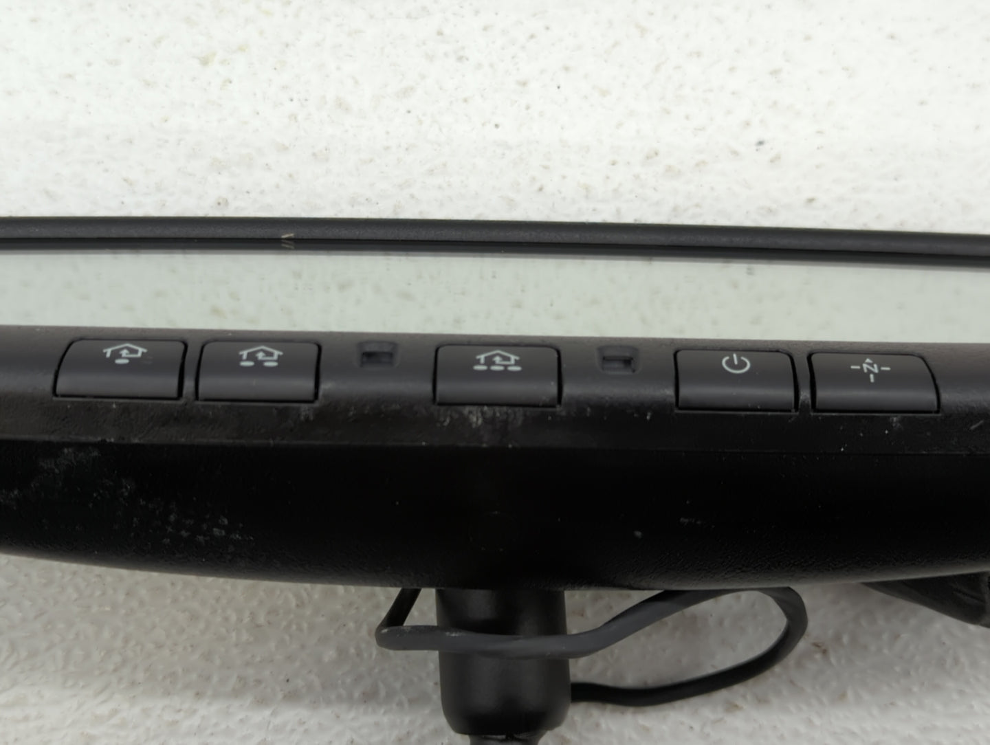2009-2012 Hyundai Genesis Interior Rear View Mirror Replacement OEM P/N:E11026006 E11028008 Fits OEM Used Auto Parts - Oemus