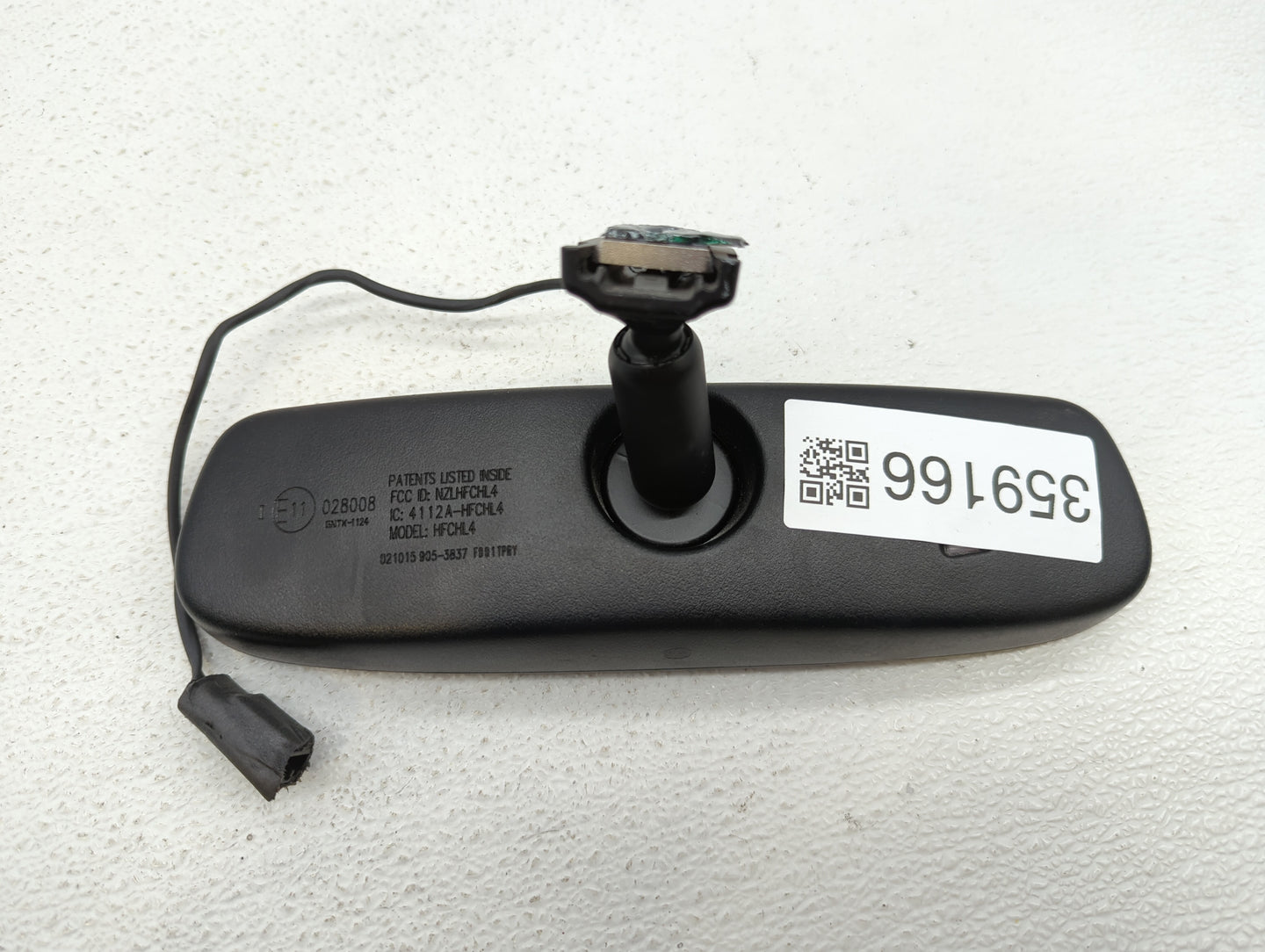 2009-2012 Hyundai Genesis Interior Rear View Mirror Replacement OEM P/N:E11026006 E11028008 Fits OEM Used Auto Parts - Oemus