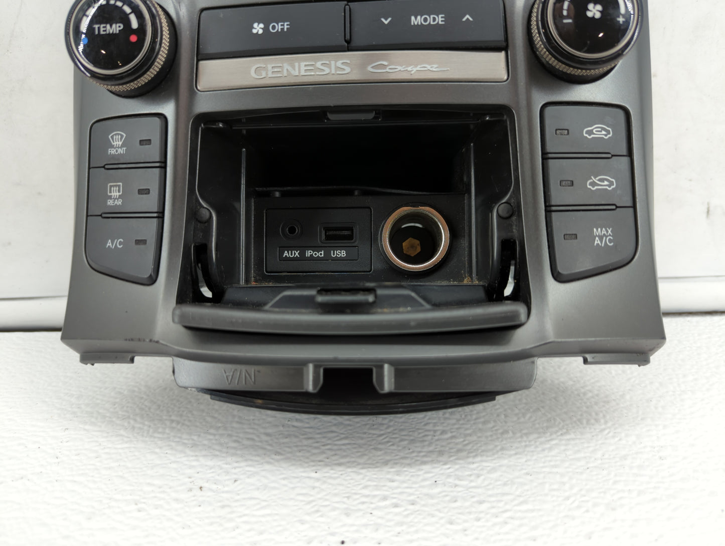 2013-2016 Hyundai Genesis Climate Control Module Temperature AC/Heater Replacement P/N:94300-2M800 97250 2MMC1 Fits OEM Used