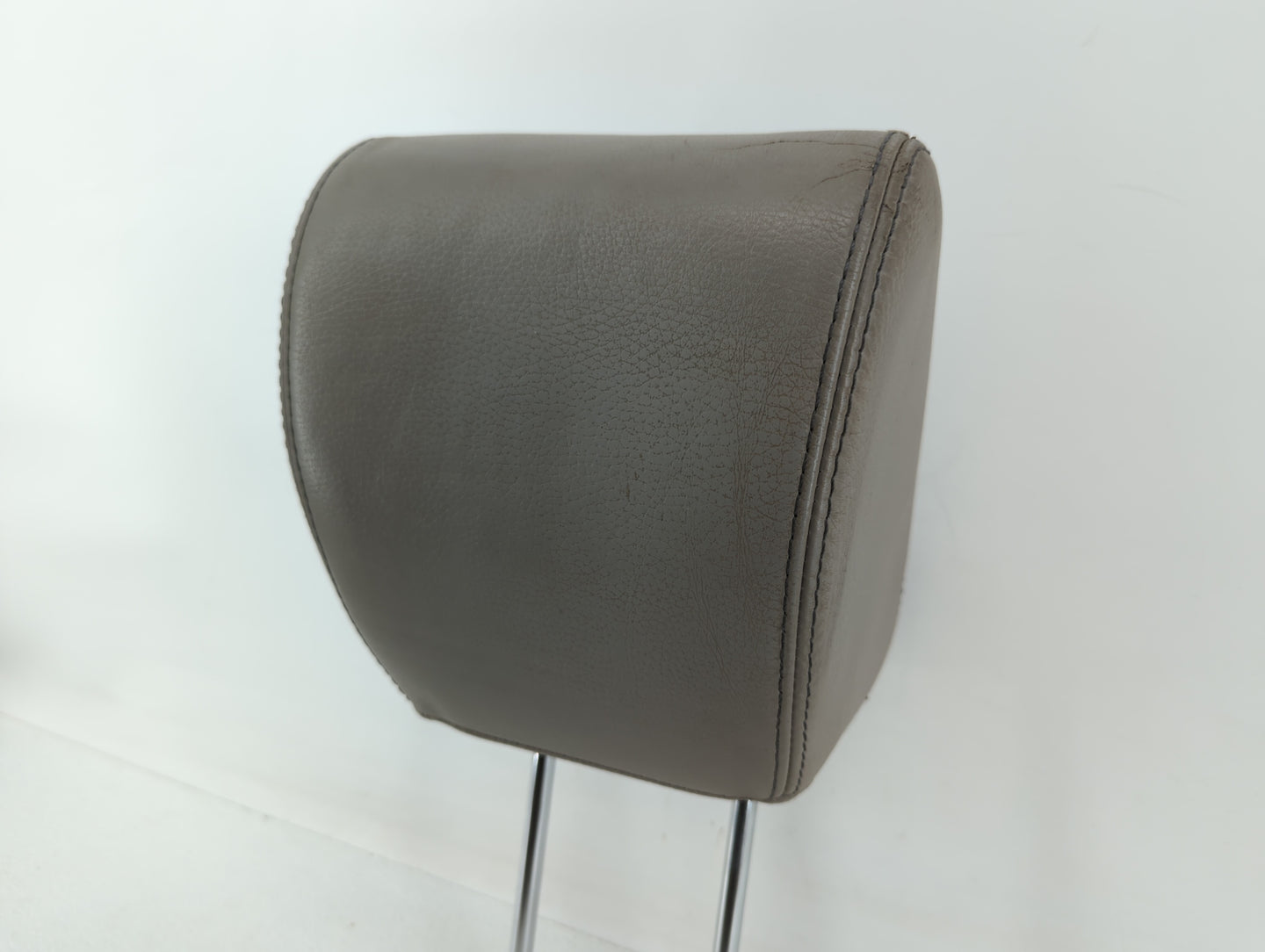 2013-2016 Hyundai Genesis Headrest Head Rest Rear Seat Fits Fits 2013 2014 2015 2016 OEM Used Auto Parts - Oemusedautoparts1