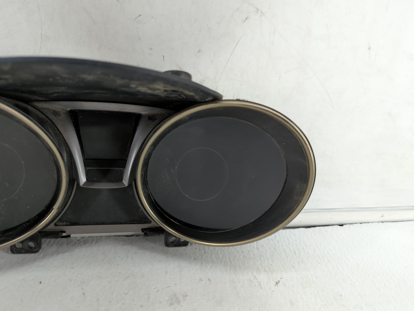 2013 Hyundai Genesis Instrument Cluster Speedometer Gauges P/N:94031-2M020 Fits OEM Used Auto Parts - Oemusedautoparts1.com
