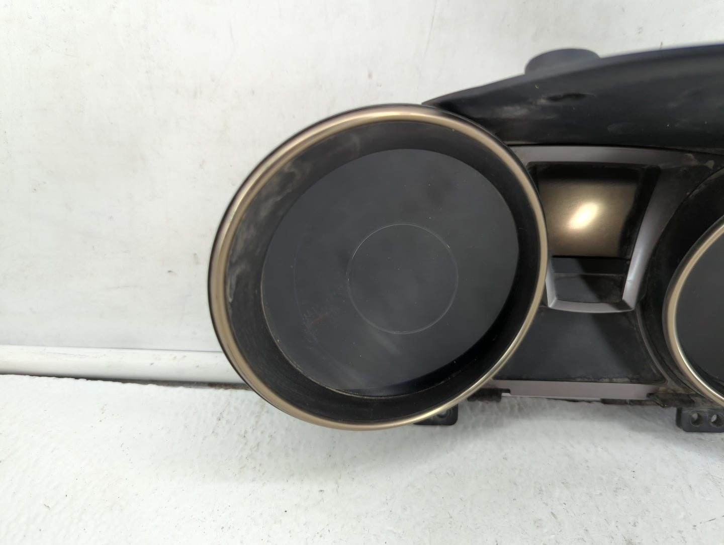2013 Hyundai Genesis Instrument Cluster Speedometer Gauges P/N:94031-2M070 Fits OEM Used Auto Parts - Oemusedautoparts1.com
