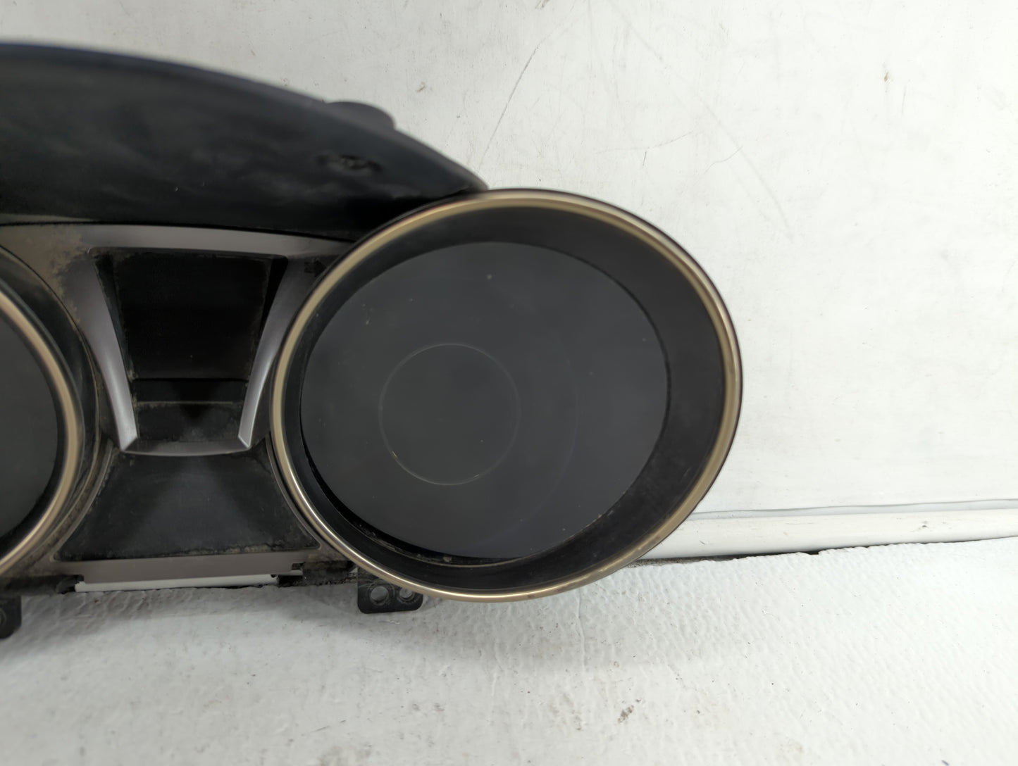 2013 Hyundai Genesis Instrument Cluster Speedometer Gauges P/N:94031-2M070 Fits OEM Used Auto Parts - Oemusedautoparts1.com