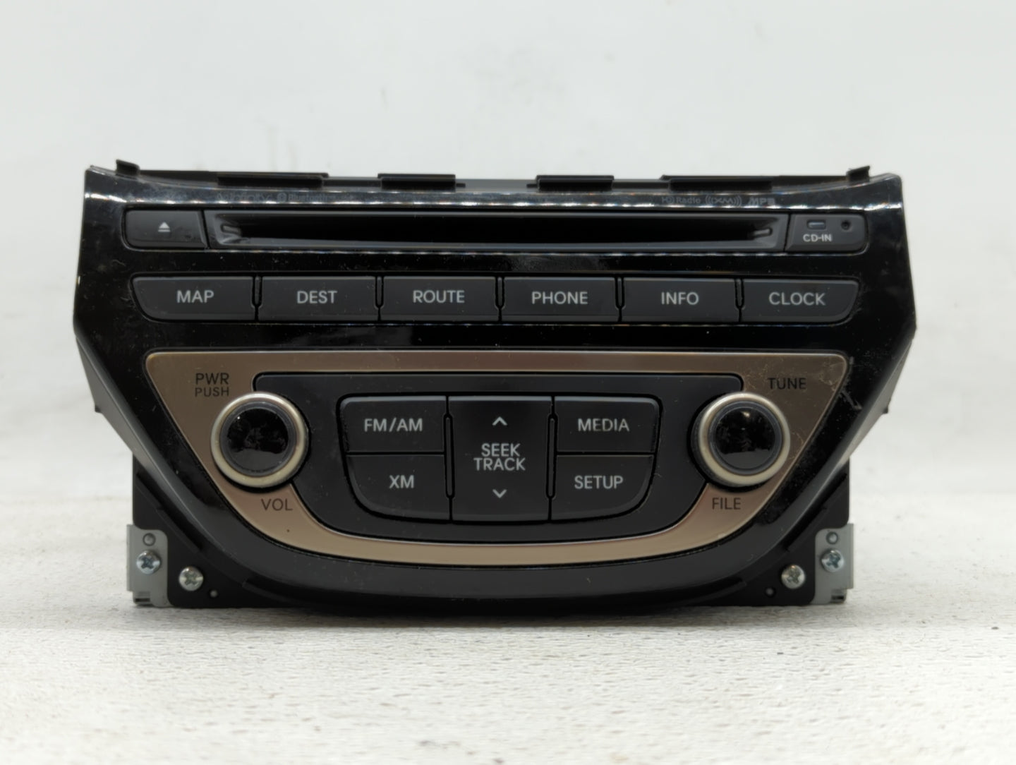 2013-2015 Hyundai Genesis Am Fm Cd Player Radio Receiver - Oemusedautoparts1.com