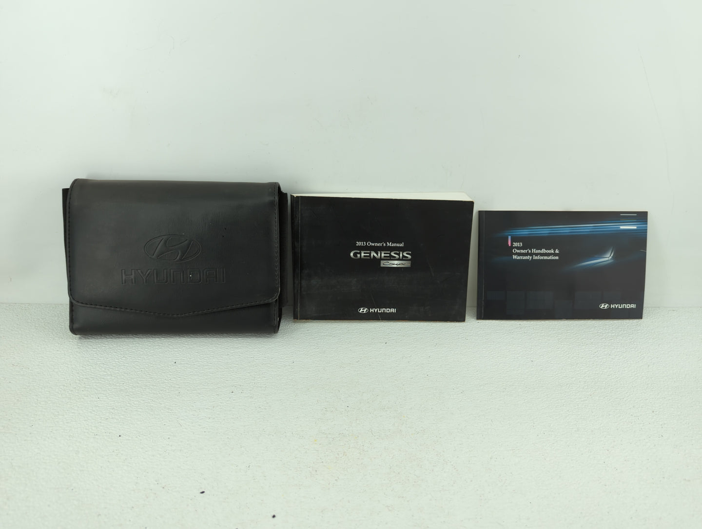 2013 Hyundai Genesis Owners Manual Book Guide OEM Used Auto Parts - Oemusedautoparts1.com