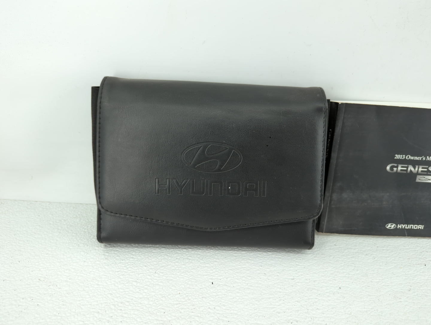 2013 Hyundai Genesis Owners Manual Book Guide OEM Used Auto Parts - Oemusedautoparts1.com