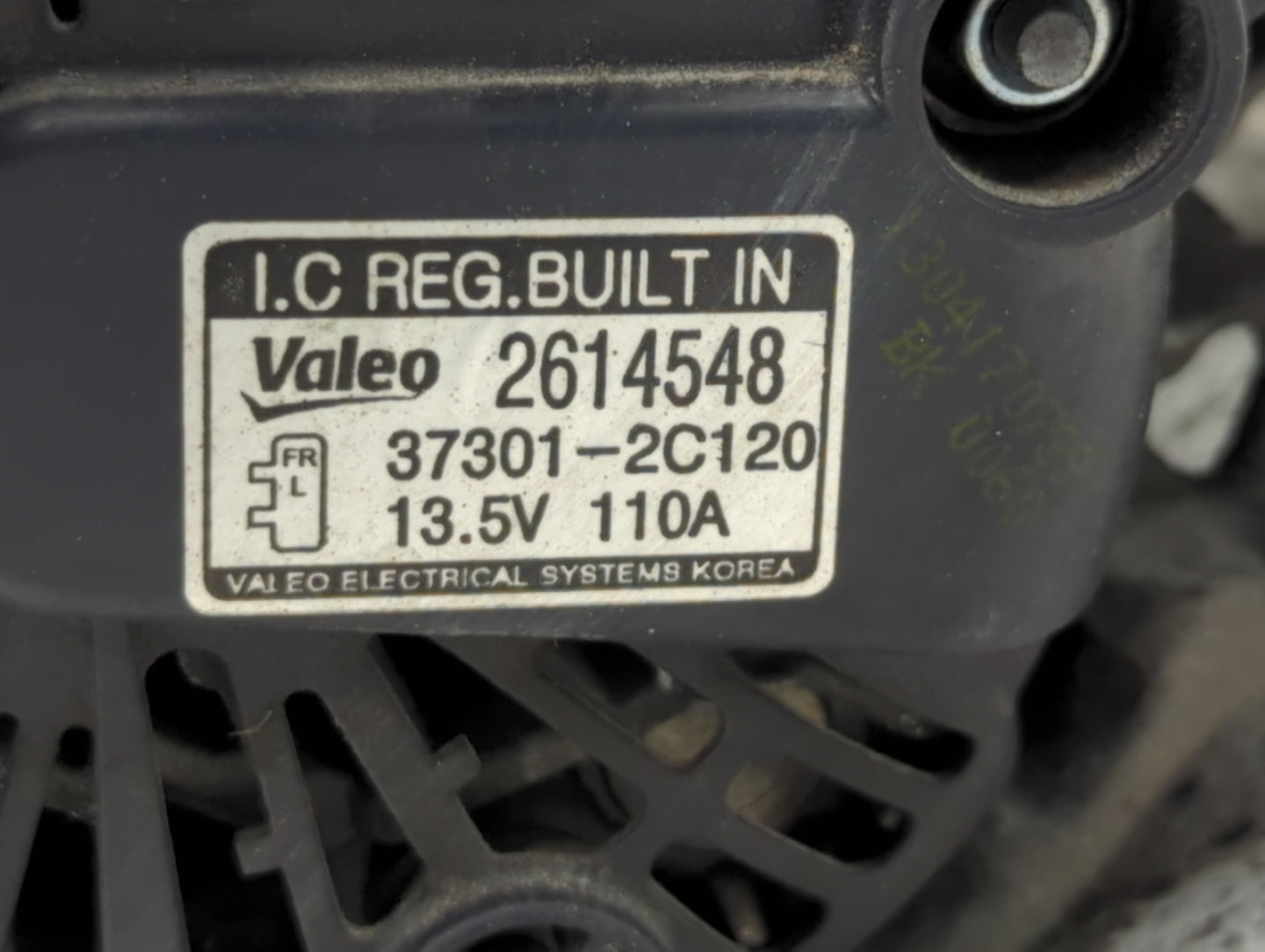 2013-2014 Hyundai Genesis Alternator Replacement Generator Charging Assembly Engine OEM P/N:37301-2C120 Fits Fits 2013 2014 