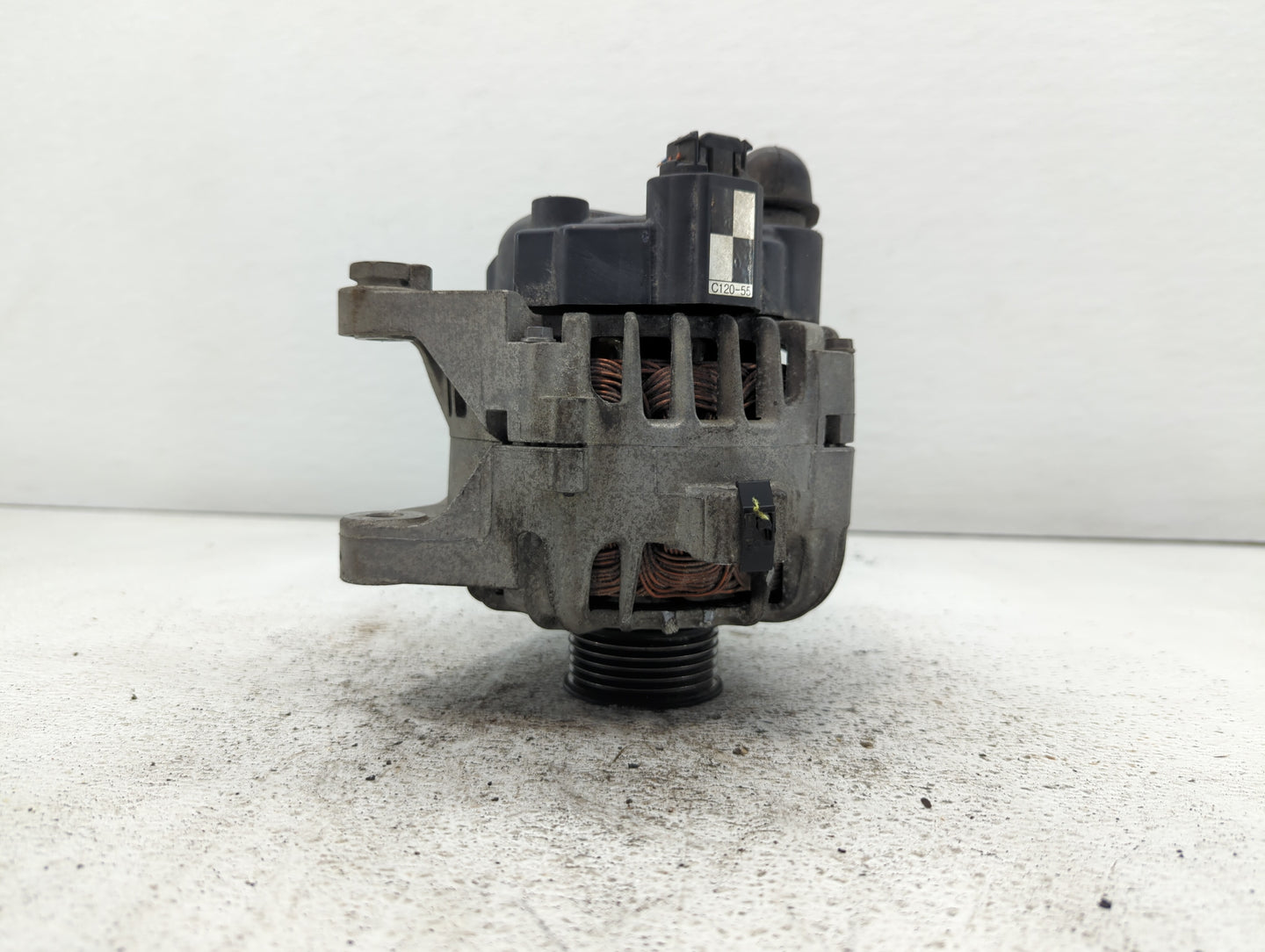 2013-2014 Hyundai Genesis Alternator Replacement Generator Charging Assembly Engine OEM P/N:37301-2C120 Fits Fits 2013 2014 
