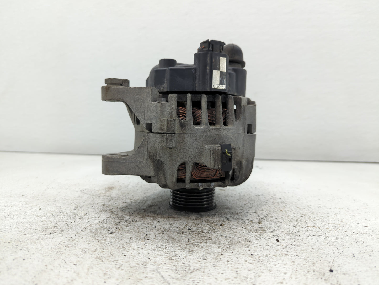 2013-2014 Hyundai Genesis Alternator Replacement Generator Charging Assembly Engine OEM P/N:37301-2C120 Fits Fits 2013 2014 