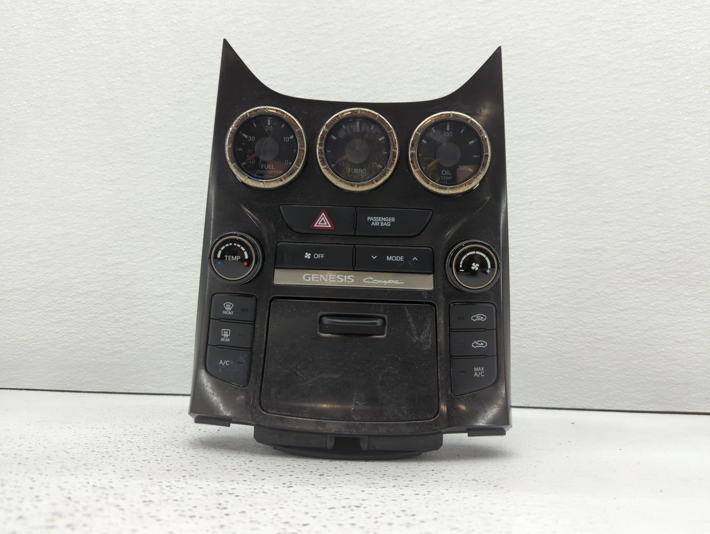 Hyundai Genesis Radio Control Panel - Oemusedautoparts1.com