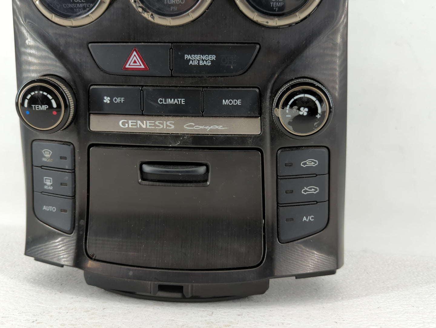 2013 Hyundai Genesis Climate Control Module Temperature AC/Heater Replacement P/N:97250-2MFNO Fits OEM Used Auto Parts - Oem