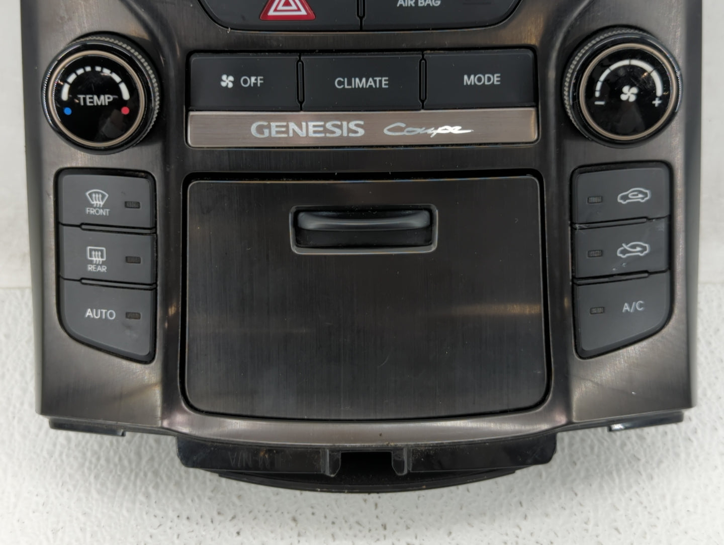 2013-2016 Hyundai Genesis Climate Control Module Temperature AC/Heater Replacement P/N:94300-2M800 97250 2MMC1 Fits OEM Used