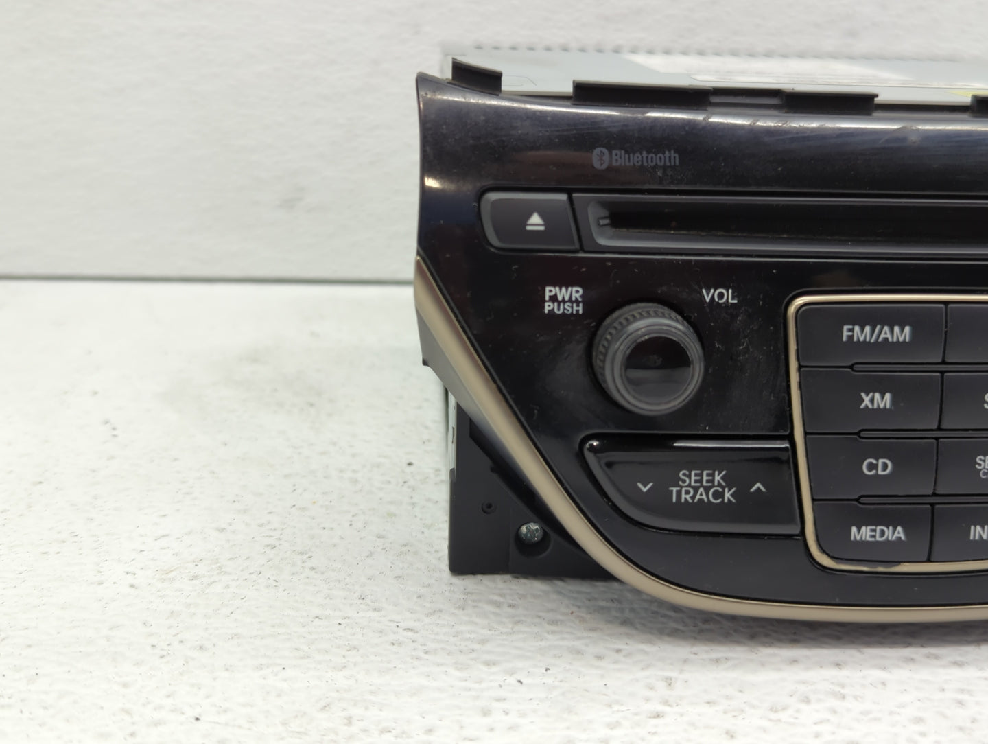 2013 Hyundai Genesis Radio AM FM Cd Player Receiver Replacement P/N:96180-2M117YHG Fits OEM Used Auto Parts - Oemusedautopar