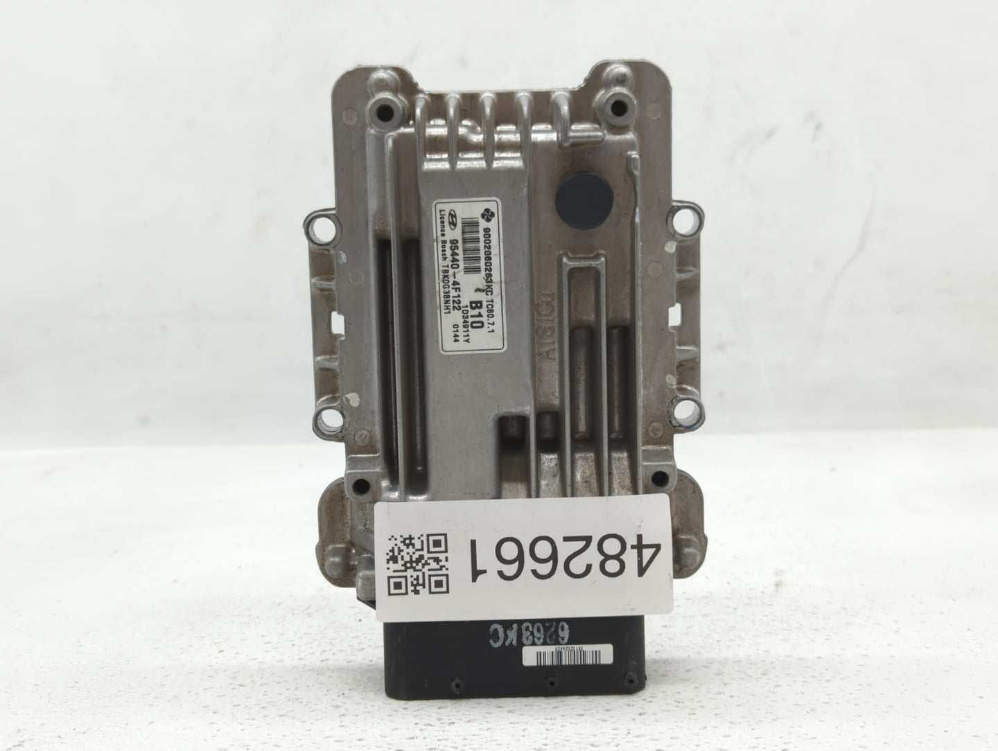2013-2016 Hyundai Genesis Chassis Control Module Ccm Bcm Body Control - Oemusedautoparts1.com